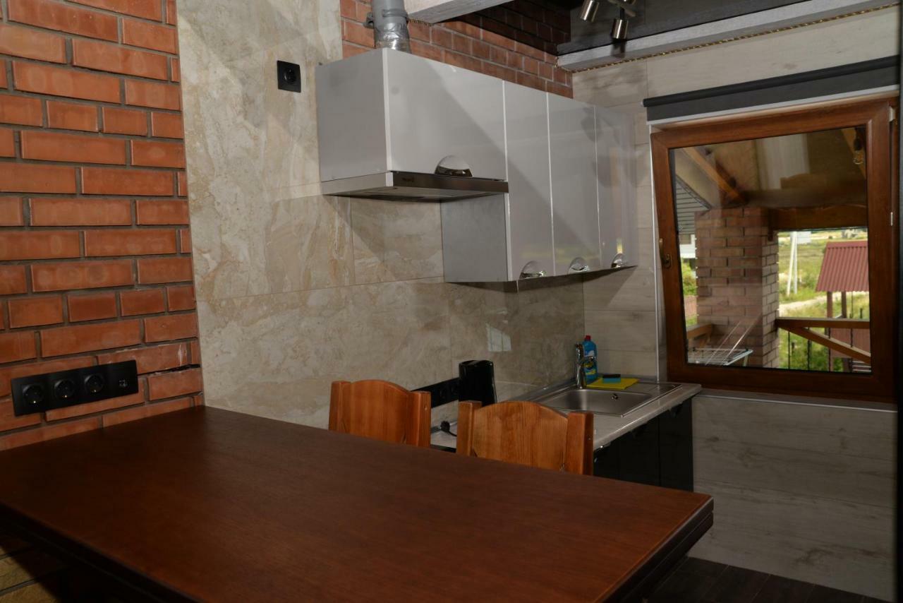 Pryvatna Sadyba Tviy Kut Hotel Svityaz' Buitenkant foto